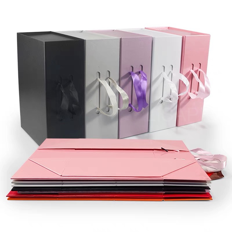 Custom Logo Luxury Paper Big Folding Rigid STRONG Magnetic Gift Packaging Box With Ribbon Handle